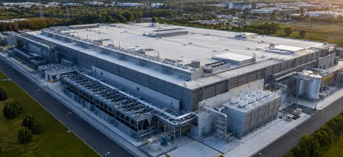 Corretto isolamento tetto data center per ottimizzazione del PUE e riduzione carichi termici