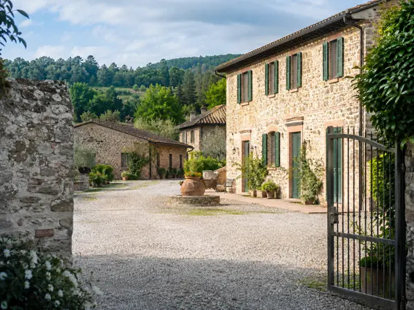 Agriturismo rappresentativo delle esigenze di isolamento termico di agriturismi, residence e strutture ricettive diffuse.